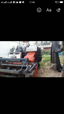 ขายรถเกี่ยวข้าว DC 60 ใ้งานได้กว่า 2000 ชม รถปี 53เอกสารเล่มทะเบียนครบ ขายรถเกี่ยวข้าว DC 60 ใ้งานได้กว่า 2000 ชม รถปี 53เอกสารเล่มทะเบียนครบ