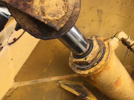 ขายรถตัก ยี่ห้อKOMATSU รุ่น JH30B ขายรถตัก ยี่ห้อKOMATSU รุ่น JH30B