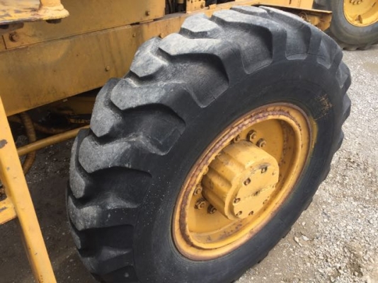 ขายรถตัก ยี่ห้อKOMATSU รุ่น JH30B ขายรถตัก ยี่ห้อKOMATSU รุ่น JH30B