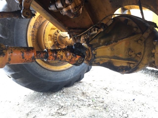 ขายรถตัก ยี่ห้อKOMATSU รุ่น JH30B ขายรถตัก ยี่ห้อKOMATSU รุ่น JH30B