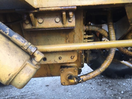 ขายรถตัก ยี่ห้อKOMATSU รุ่น JH30B ขายรถตัก ยี่ห้อKOMATSU รุ่น JH30B