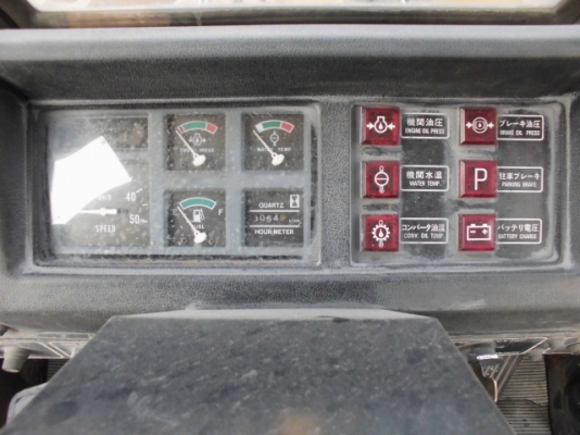 ขายรถตัก ยี่ห้อ TCM รุ่น 830-2