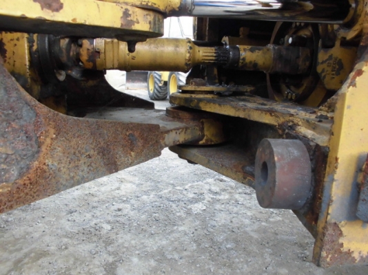 ขายรถตัก ยี่ห้อ TCM รุ่น 830-2