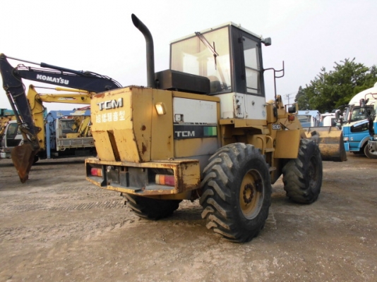 ขายรถตัก ยี่ห้อ TCM รุ่น 830-2