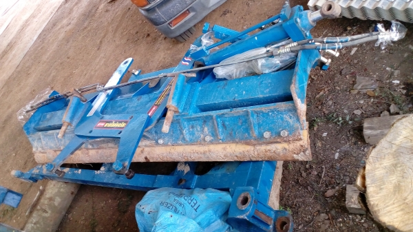 ชุดดันหน้ารถไ่ถใหญ่ ชุดดันหน้ารถไ่ถใหญ่