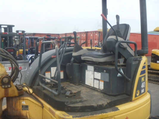 Komatsu PC40MR-2 เก่าญี่ปุ่น มีไลน์หัวแย๊ก แทรคเหล็กหุ้มก้อนยาง