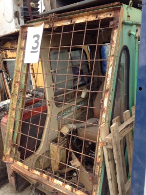 หัวเก๋ง KOMATSU PC 100-1-2 เก่าเซียงกง 18,000 บาท หัวเก๋ง KOMATSU PC 100-1-2 เก่าเซียงกง 18,000 บาท