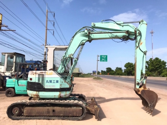 ขายรถแบคโฮ KOBELCO SK50UR แขนยาวพิเศษ คอนโทรลน้ำมัน ปั้มนิ้ว รถนอกนำเข้าเองจากญี่ปุ่น มีVDOการทำงานครับ