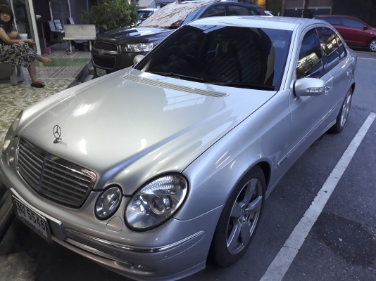 ขายรถบ้าน mercedes benz E240 สภาพดีพร้อมใช้ พร้อมทะเบียน