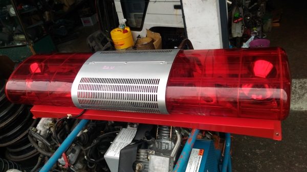 ไฟสัญญานสีแดง 24v พร้อมลำโพง