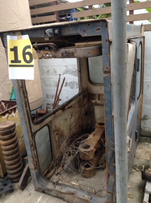 หัวเก๋ง KOMATSU 12 HT เก่าเซียงกง 15,000 บาท