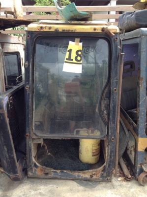 หัวเก๋ง CAT 320 V1 เก่าเซียงกง 50,000 บาท หัวเก๋ง CAT 320 V1 เก่าเซียงกง 50,000 บาท