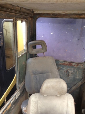 หัวเก๋ง KOMATSU PC 200-3 เก่าเซียงกง 10,000 บาท หัวเก๋ง KOMATSU PC 200-3 เก่าเซียงกง 10,000 บาท