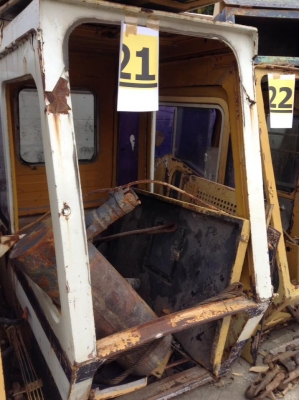 หัวเก๋ง KOMATSU PC 200-2 เก่าเซียงกง 15,000 บาท