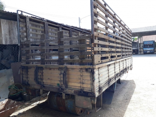 กระบะพร้อมคอก ยาว 5.5 เมตร  คัชซี 75 ซม.