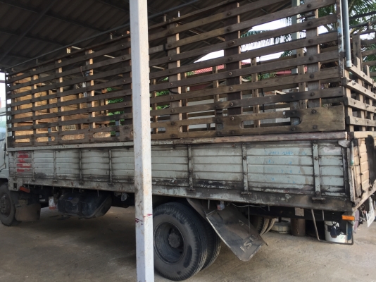 กระบะพร้อมคอก ยาว 5.5 เมตร  คัชซี 75 ซม.