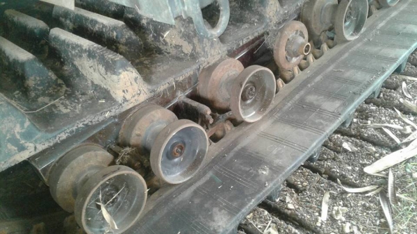 ขายรถเกี่ยวข้าว DC95GM ปี56 ใช้งาน1505ชั่วโมง สภาพสวยพร้อมใช้งาน ราคา580,000 สนใจโทร 090-8588220 093-3258446 www.narong2truck.com www.truck.in.th/498 https://www.facebook.com/narong2truck/ ID: narong498 ID: 09332584461 เพจ Facebook ณรงค์ ซื้อขายรถมือสอง ก