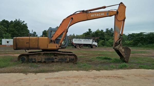 ขายรถแบคโฮ HITACHI EX200-2 ราคา480,000 สนใจโทร 090-8588220 093-3258446 www.narong2truck.com www.truck.in.th/498 https://www.facebook.com/narong2truck/ ID: narong498 ID: 09332584461 เพจ Facebook ณรงค์ ซื้อขายรถมือสอง กลุ่ม Facebook ณรงค์ ซื้อขายรถมือสอง