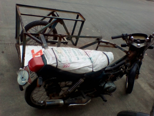 มอไซด์+รถพ่วงข้างมีเล่ม