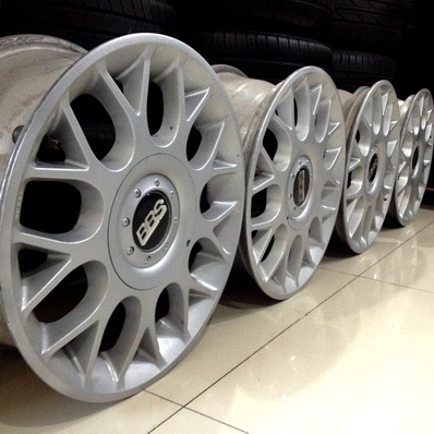 ตรากลาง BBS 4รู100 กว้าง 6 ET 38 ตจว รวมค่าจัดส่งแล้ว