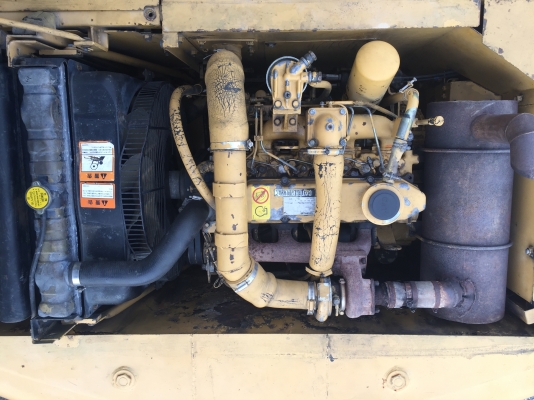 Cat 312B เก่านอก ใบอินวอย ไฟฟ้าครบ เครื่องเดิม ปั้มเดิม มีลายกันกระแทก สนใจติดต่อสอบถามได้ที่ 0802719535 คุณเบียร์ ไอดีไลน์ 0802719535