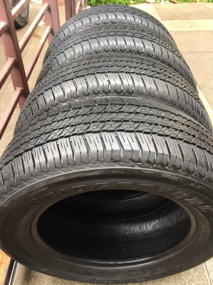ยาง Bridgestone 265 60 18 ปลายปี15 ดอกเต็ม เนื้อนิ่มๆ ราคาไม่แพง