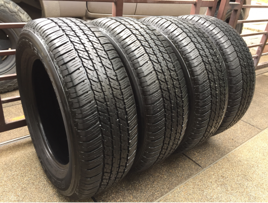 ยาง Bridgestone 265 60 18 ปลายปี15 ดอกเต็ม เนื้อนิ่มๆ ราคาไม่แพง