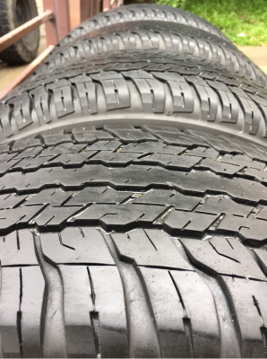 ยาง Dunlop 265 60 18 ปี16 ดอกเต็ม เนื้อนิ่มๆ ราคาไม่แพง