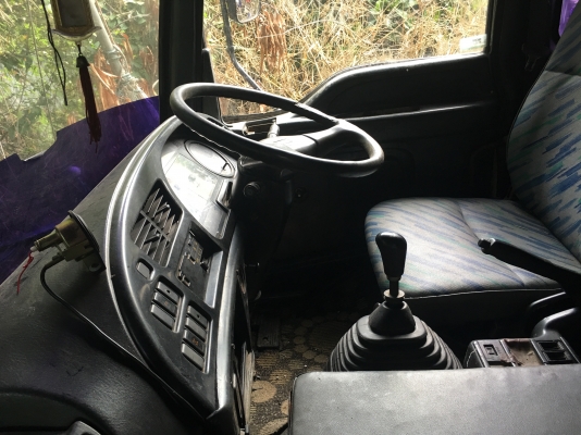 พ่วง 18 ล้อ ISUZU FVZ195 ปี 46 กระบะมิเนียม - ดั้ม อู่เชิดชัย นครปฐม สภาพพร้อมใช้ พร้อมโอน ราคา 1.35 ล้าน