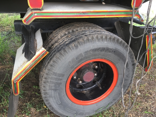 พ่วง 18 ล้อ ISUZU FVZ195 ปี 46 กระบะมิเนียม - ดั้ม อู่เชิดชัย นครปฐม สภาพพร้อมใช้ พร้อมโอน ราคา 1.35 ล้าน