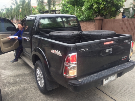 ยาง Goodyear 265 65 17 ปี16 ดอกเต็ม ใช้ยาว ราคาไม่แพง