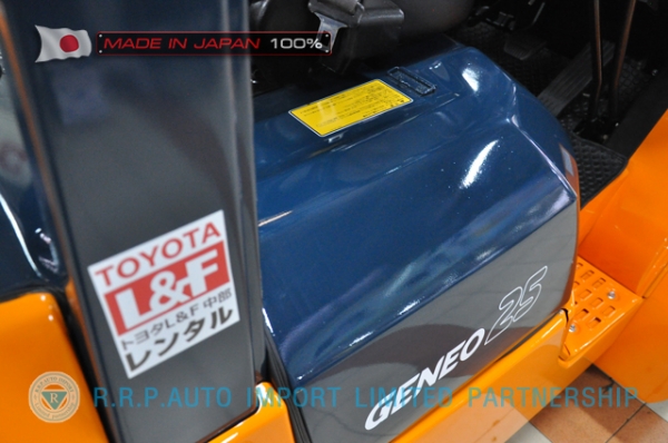 ขายรถโฟล์คลิฟท์มือสอง TOYOTA รุ่น 7FD25-11741 นำเข้าจากประเทศญี่ปุ่น 100\% ไม่เคยใช้งานในไทย