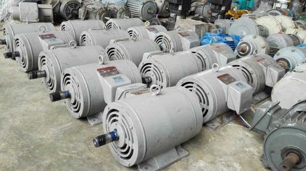 ** SOLD ** มอเตอร์ Mitsubishi 3 HP 1420 RPM 380V Type SB-J ตัวญี่ปุ่นทุ่นเดิมๆรุ่นทนใช้ยาวสบายใจ!! ** SOLD ** มอเตอร์ Mitsubishi 3 HP 1420 RPM 380V Type SB-J ตัวญี่ปุ่นทุ่นเดิมๆรุ่นทนใช้ยาวสบายใจ!!