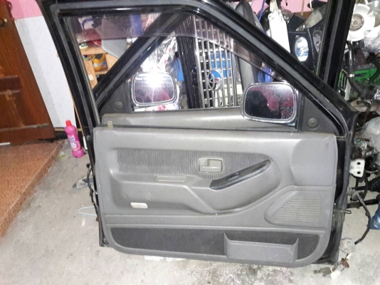 ประตูไฟฟ้า isuzu mu japan ใส่ tfr dragon cameo คู่ละ 7000 บาท