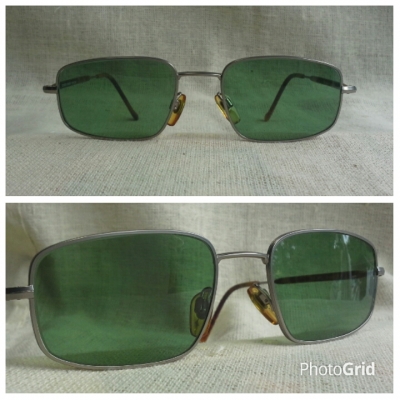 แว่นตาอิตาเลียนระดับเวิร์ลคลาส  โมเดลนีโอ - คลาสสิค &#039;สี่เหลี่ยมผืนผ้า&#039;  Authentic GIORGIO ARMANI handmade in Italy