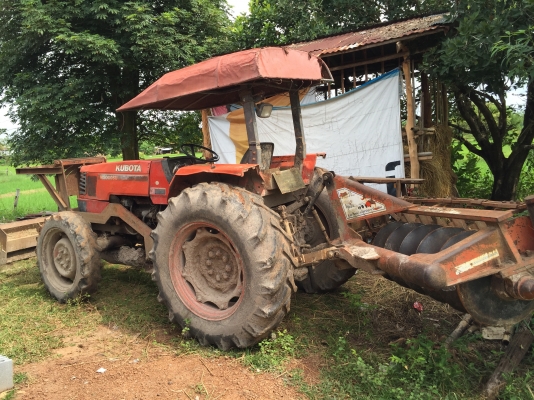 Kubota M5000 ปี50 หาง6 ใบดัน เล่มพร้อม ปั้มดีไม่มีตก Kubota M5000 ปี50 หาง6 ใบดัน เล่มพร้อม ปั้มดีไม่มีตก