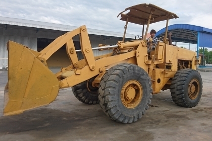 ขายรถตักล้อยาง KOMATSU W90-2 (ขนาดเท่า530 WA300)