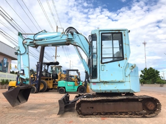 ขายรถแบคโฮ KOMATSU PC50UU-1 รถนอกนำเข้าจากญี่ปุ่น สภาพสวยพร้อมใช้ มีVDOการทำงานครับ