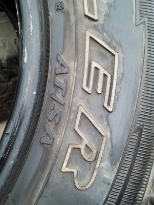 265/65R17 GOODYEAR WRANGLER AT/S  ปี14 ชุด 4 เส้น โทร.081-427-3941