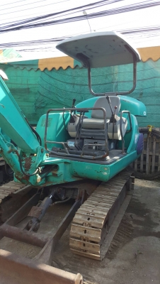 ขายKOMATSU PC25-7  เก่าญี่ปุ่นแท้  สภาพสวย  พร้อมใช้  ลองระบบกันได้ทุกวัน  โทร 089-3818694  ดวงนภา