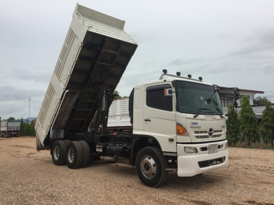 ขายสิบล้อ HINO FM1A 344 แรง ซีรีส์500 ดั้มพ์สามมิตร ปลายปี 56 สภาพป้ายแดง