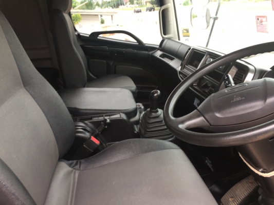 ขายสิบล้อ HINO FM1A 344 แรง ซีรีส์500 ดั้มพ์สามมิตร ปลายปี 56 สภาพป้ายแดง