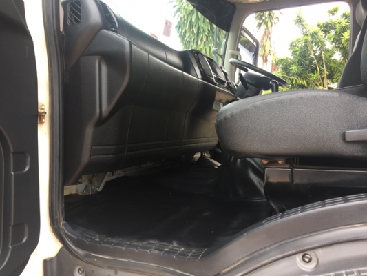 ขายสิบล้อ HINO FM1A 344 แรง ซีรีส์500 ดั้มพ์สามมิตร ปลายปี 56 สภาพป้ายแดง