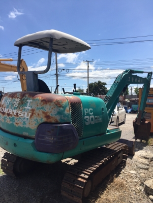 ขายด่วน รถขุด KOMATSU PC30-7 เอกสารพร้อม ขายด่วน รถขุด KOMATSU PC30-7 เอกสารพร้อม