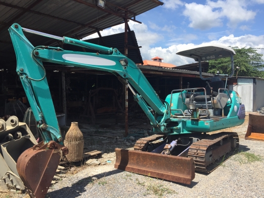 ขายด่วน รถขุด KOMATSU PC30-7 เอกสารพร้อม
