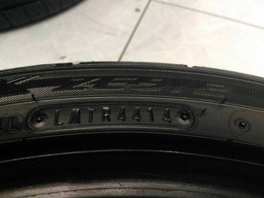 ยาง\% คัดสภาพ Falken ZE912 205 45 17 ผลิตปลายปี 2014 ยางยังสวย ไม่มีปะ ขายถูก 4 เส้น 2200.- NET ยาง\% คัดสภาพ Falken ZE912 205 45 17 ผลิตปลายปี 2014 ยางยังสวย ไม่มีปะ ขายถูก 4 เส้น 2200.- NET