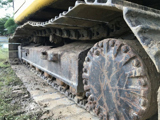 ขาย 465,000 CAT 320 V 2 เล่มทะเบียน ไฟฟ้าตัด เครื่อง 6D15ดี ปั้ม K3V แรง เอวแน่น ช่วงล่างพอใช้ ตัวเดินดี รถพร้อมใช้งาน รถอยู่ นางรอง บุรีรัมย์ 090-772-3710 090-772-3708