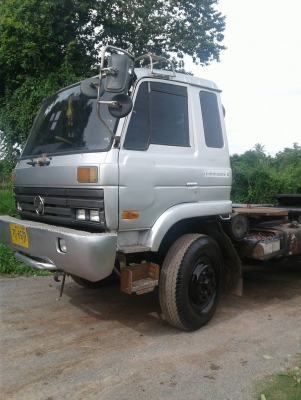 ขายหัวลาก NISSAN UD CW430 / 290แรง เครื่องดี ยางดี ชัชชีสวย 520,000บาท ศุภากร 081-1903107 , 089-5367