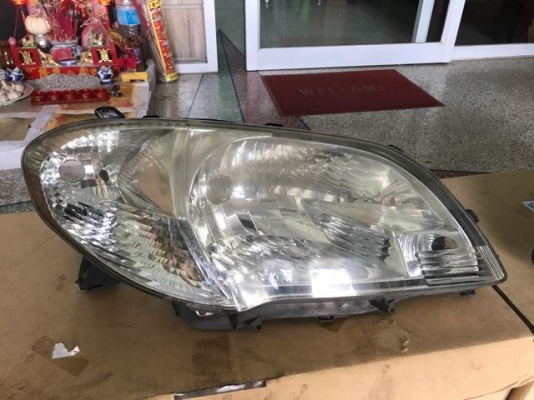 ขายไฟหน้า VIOS 05-06 แท้ติดรถ ตามสภาพ ขายไฟหน้า VIOS 05-06 แท้ติดรถ ตามสภาพ