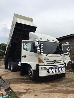 Hino 8J เครื่อง 251 แรง ปลายปี 55 ดัมพ์สามมิตร